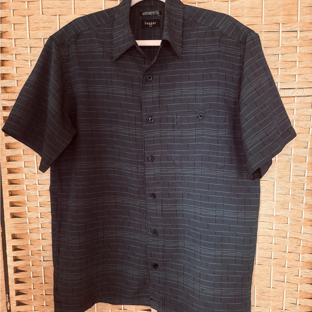 Haggar Men's Dark Gray Plaid Short Sleeve Shirt